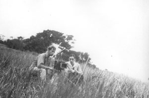Edgar Brazil e Mário Peixoto nas filmagens de Limite (1930)